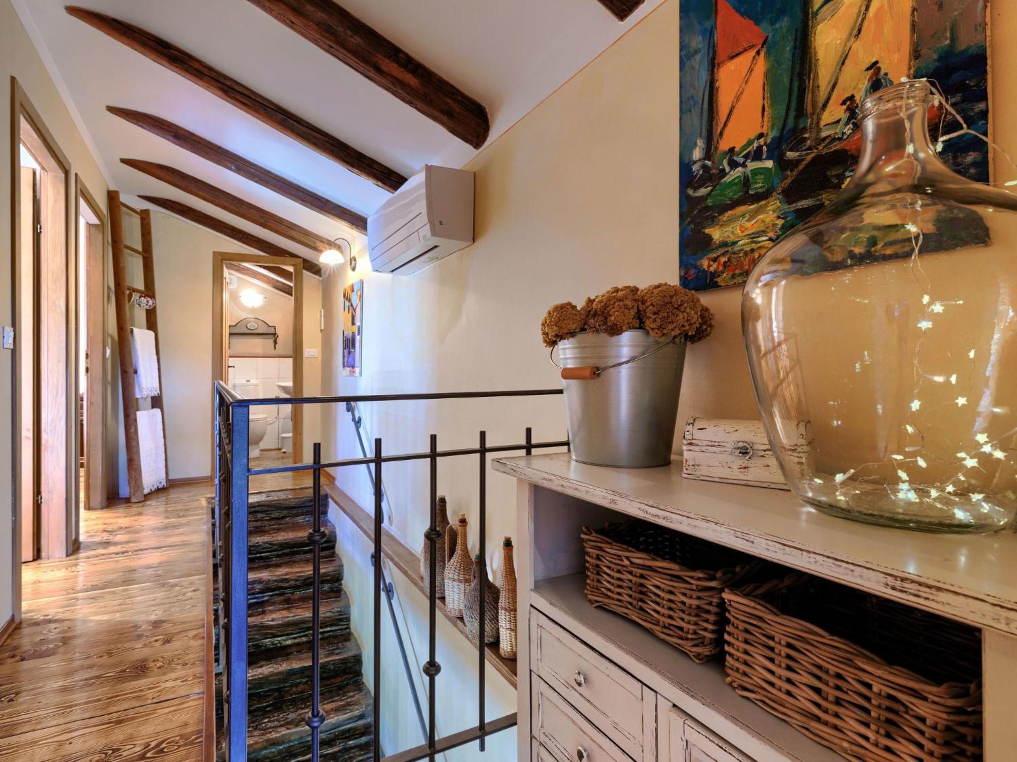 Vali By Interhome Porec