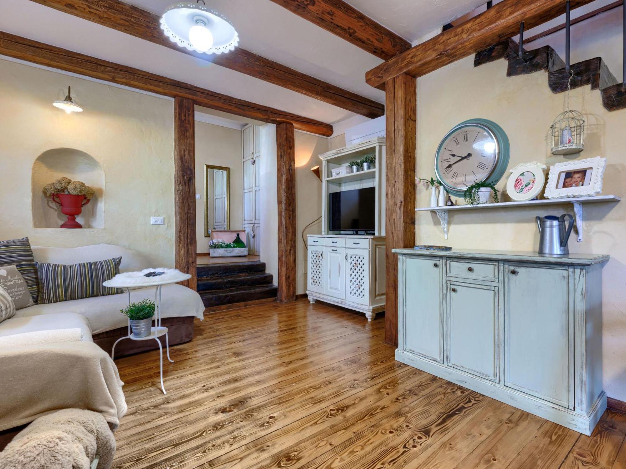 Ferienhaus Vali By Interhome