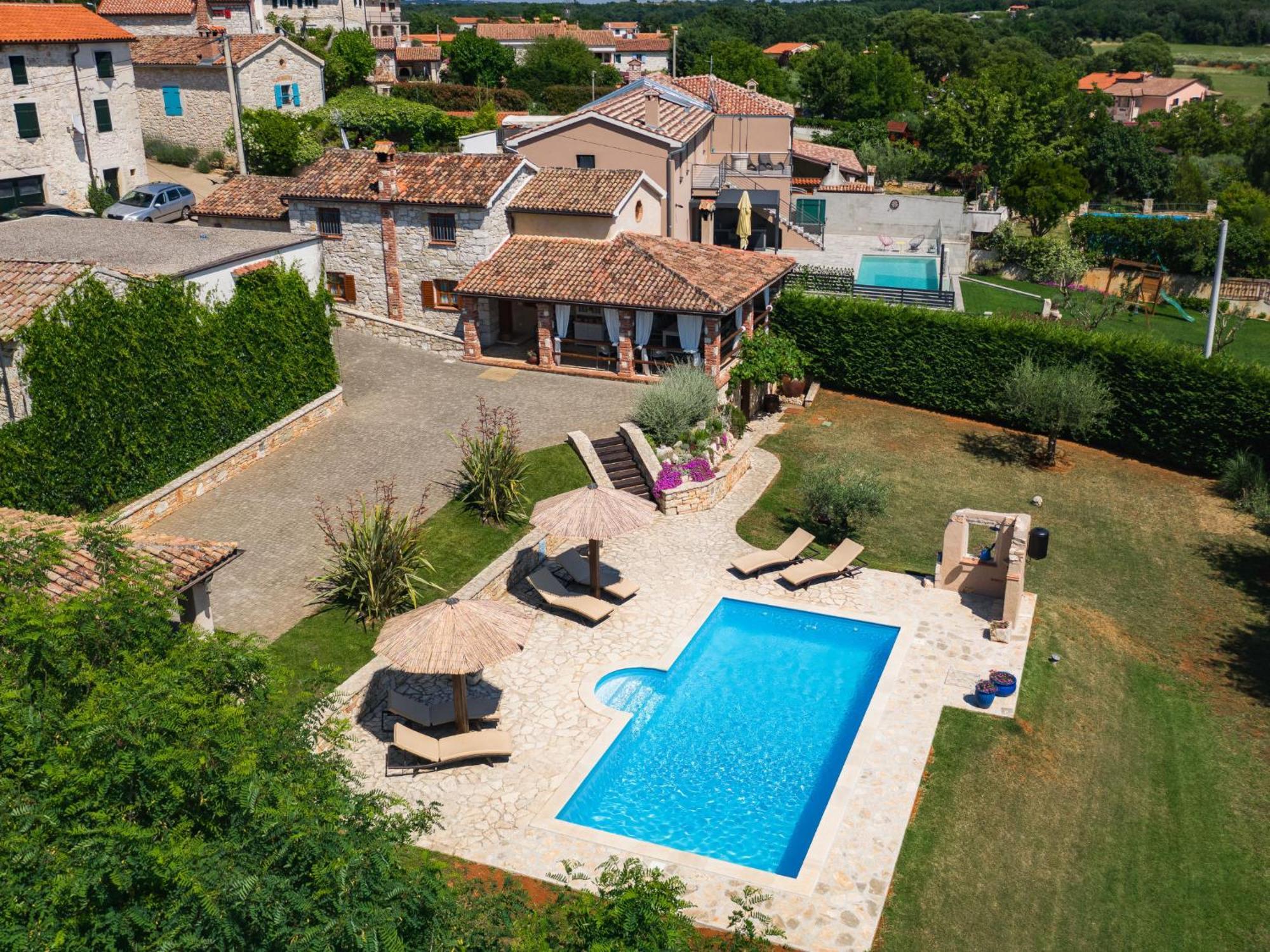 Vali By Interhome Ferienhaus Poreč